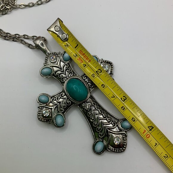 Faux Turquoise Rhinestone Vintage Style Cross Pendant Chain Necklace - Picture 7 of 7